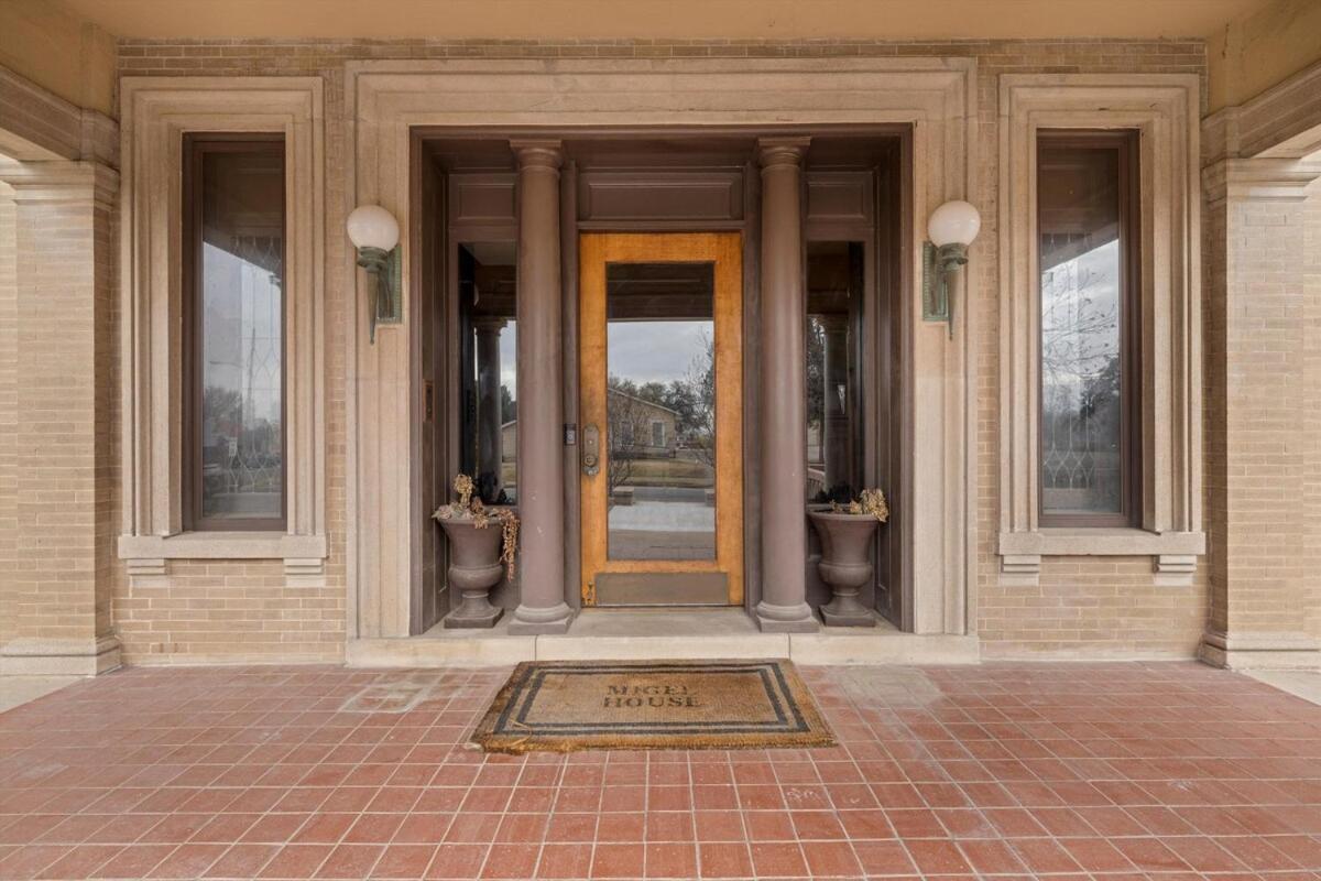 Villa Historic Migel House In Downtown Waco Exterior foto